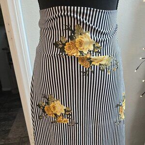 LuLaRoe - Black/White/Yellow Skirt - XL - Pre-owned